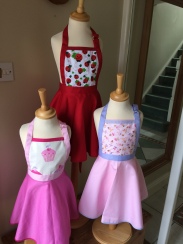 Girls Aprons (can be made personalised)
